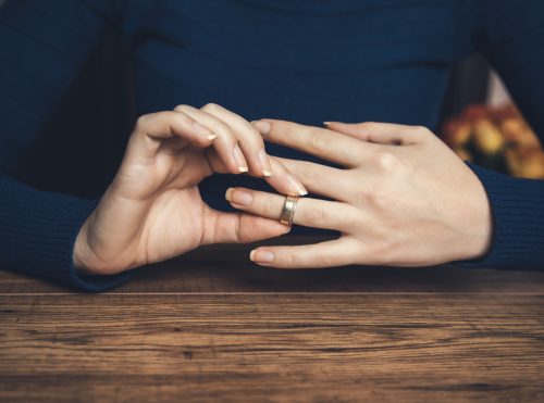 How Long Does an Illinois Divorce Take and What Affects the Timeline?