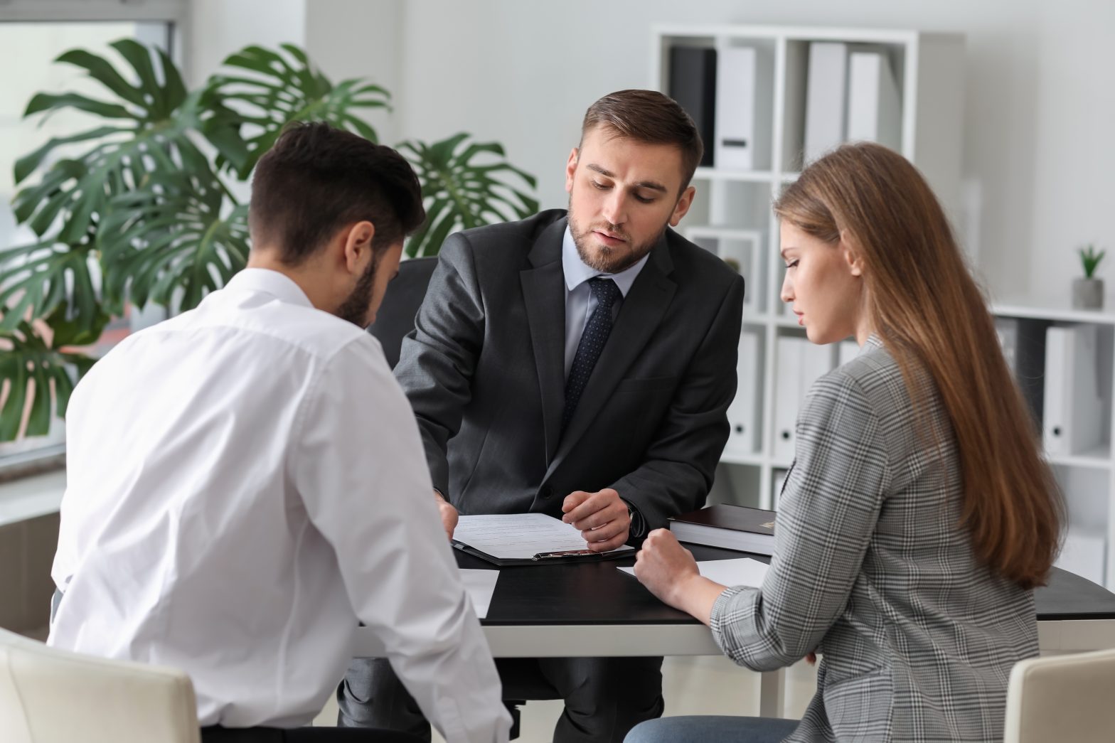 Can My Spouse and I Use the Same Divorce Lawyer?