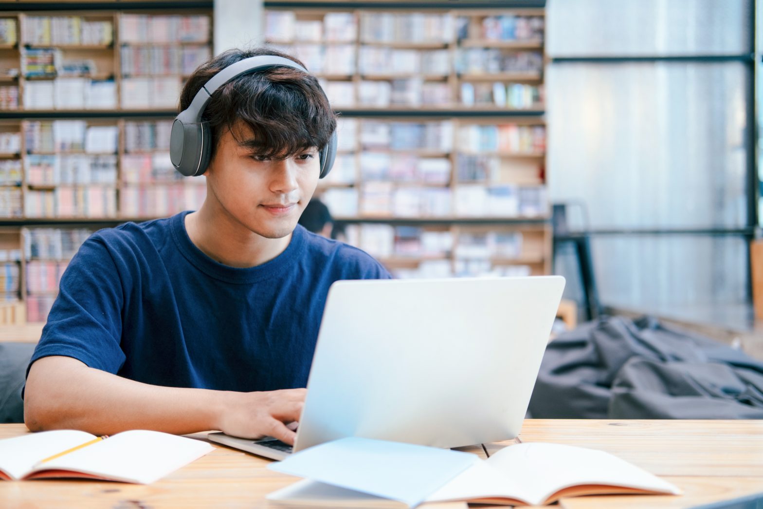 What Legal Documents Do College Students Need?