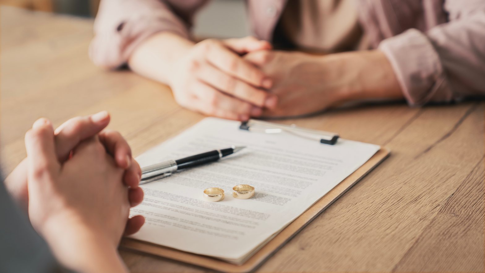How Do Temporary Orders Affect the Outcome of a Divorce?